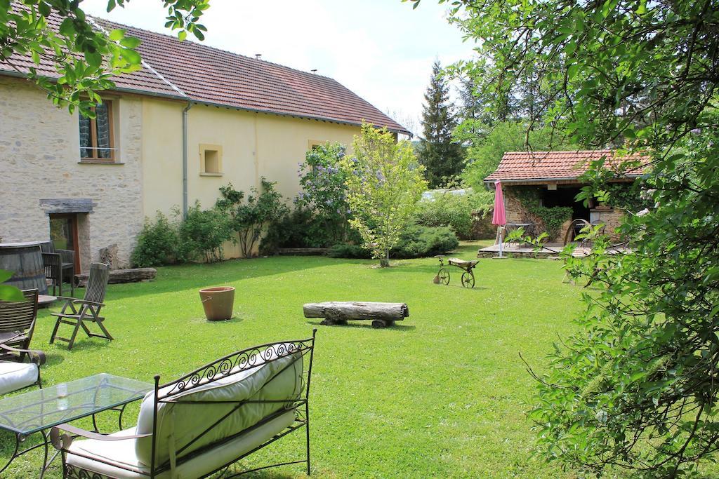 La Bicyclette Fleurie Bed and Breakfast Villemoirieu Eksteriør billede